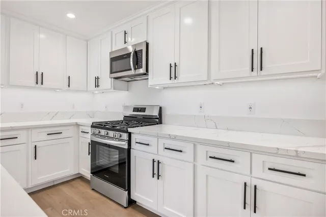 $799,000 | 1715 West 149th Street, Unit B, Gardena, CA 90247