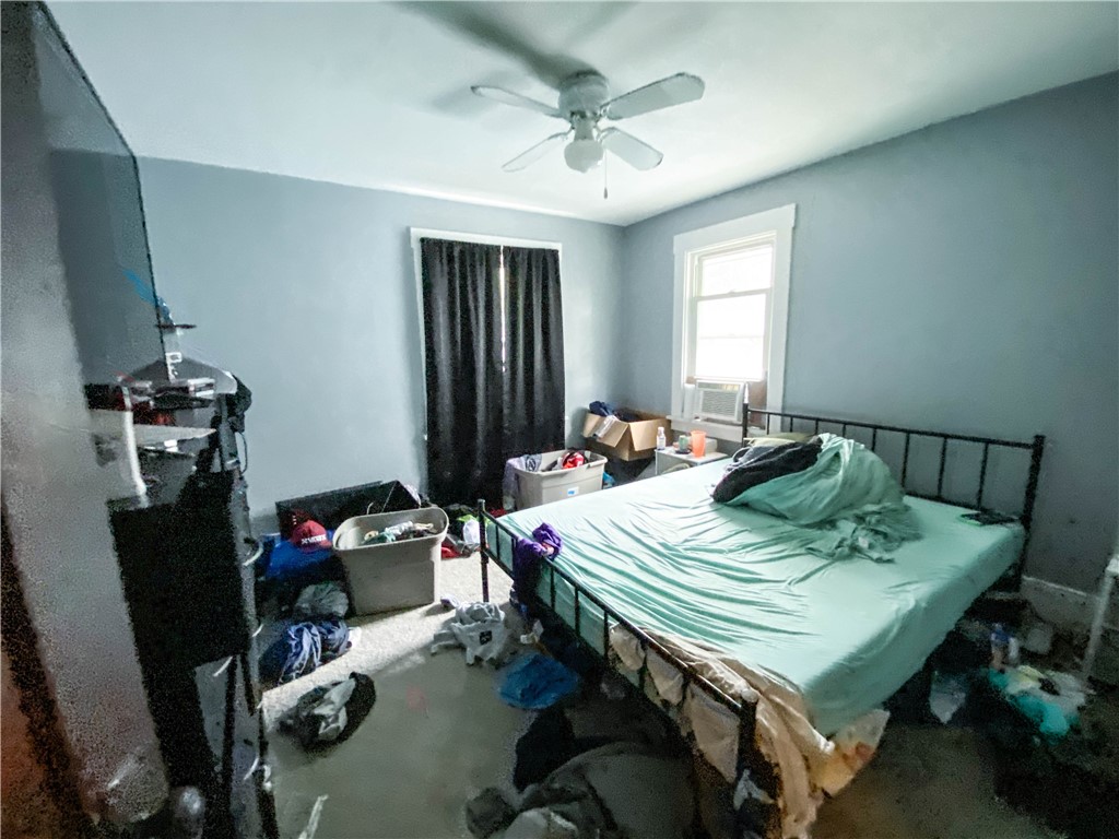 149 Salina Street Rochester, NY 14619 - Photo 11 of 14