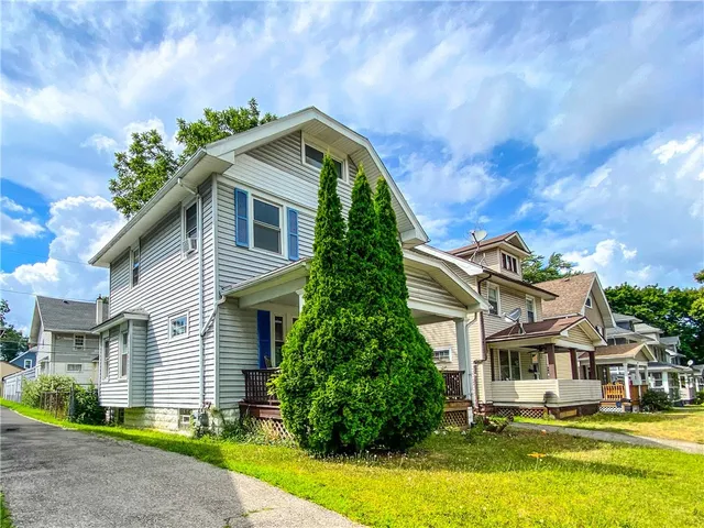 $109,500 | 149 Salina Street, Rochester, NY 14619