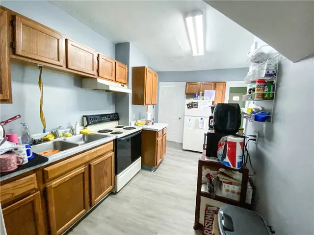 $109,500 | 149 Salina Street, Rochester, NY 14619