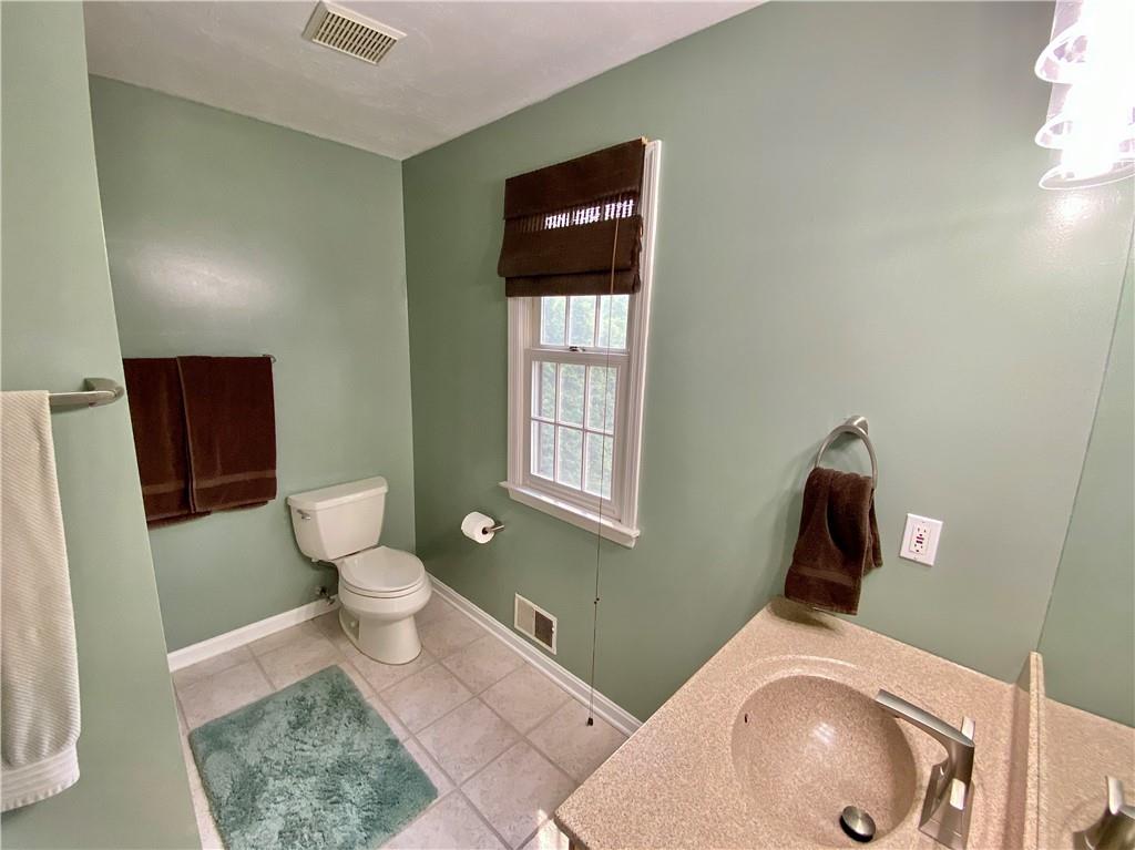 1520 Cathell Road Pittsburgh, PA 15236 - Photo 18 of 35 Gallery Image 18