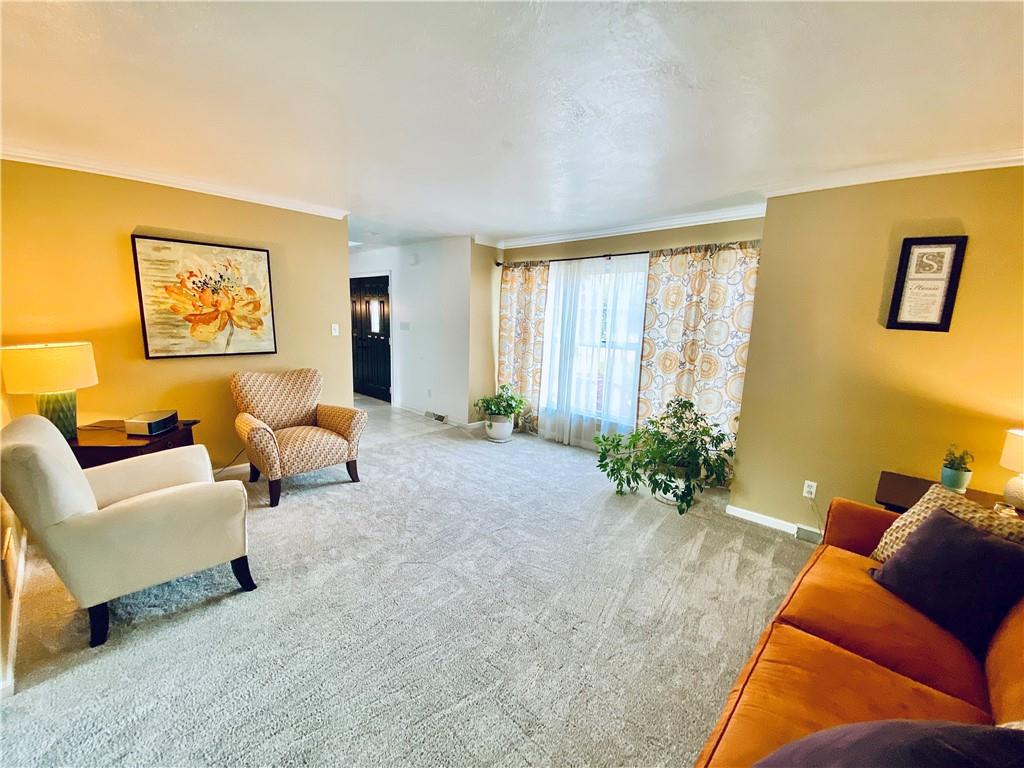 1520 Cathell Road Pittsburgh, PA 15236 - Photo 2 of 35 Gallery Image 2