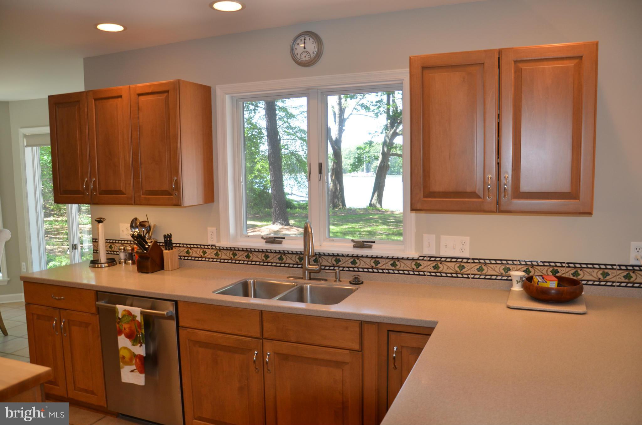 7250 Cooper Point Road Bozman, MD 21612 - Photo 12 of 30 Kitchen