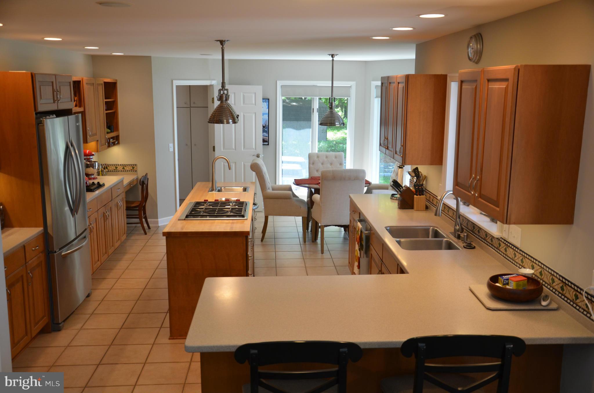 7250 Cooper Point Road Bozman, MD 21612 - Photo 10 of 30 Kitchen