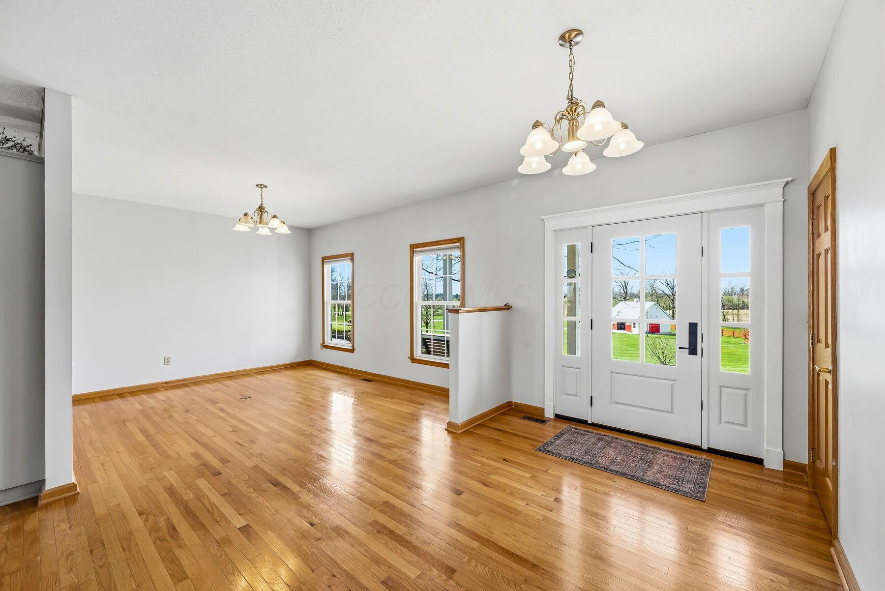 6370 Curren Road Prospect, OH 43342 - Photo 5 of 62 Entry Way