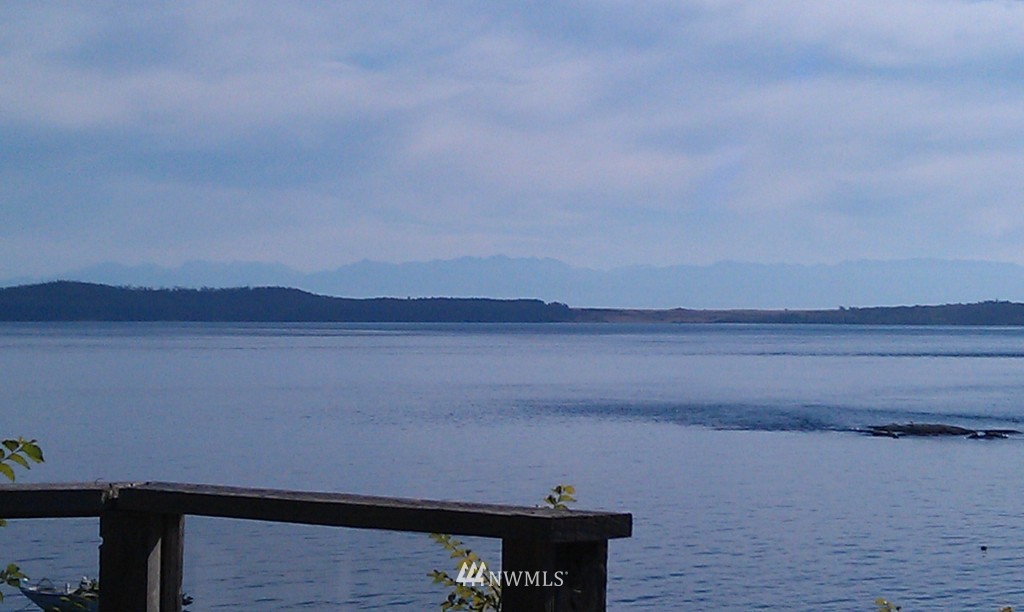 3011 Pear Point Road San Juan Island, WA 98250 - Photo 4 of 11 Gallery Image 4