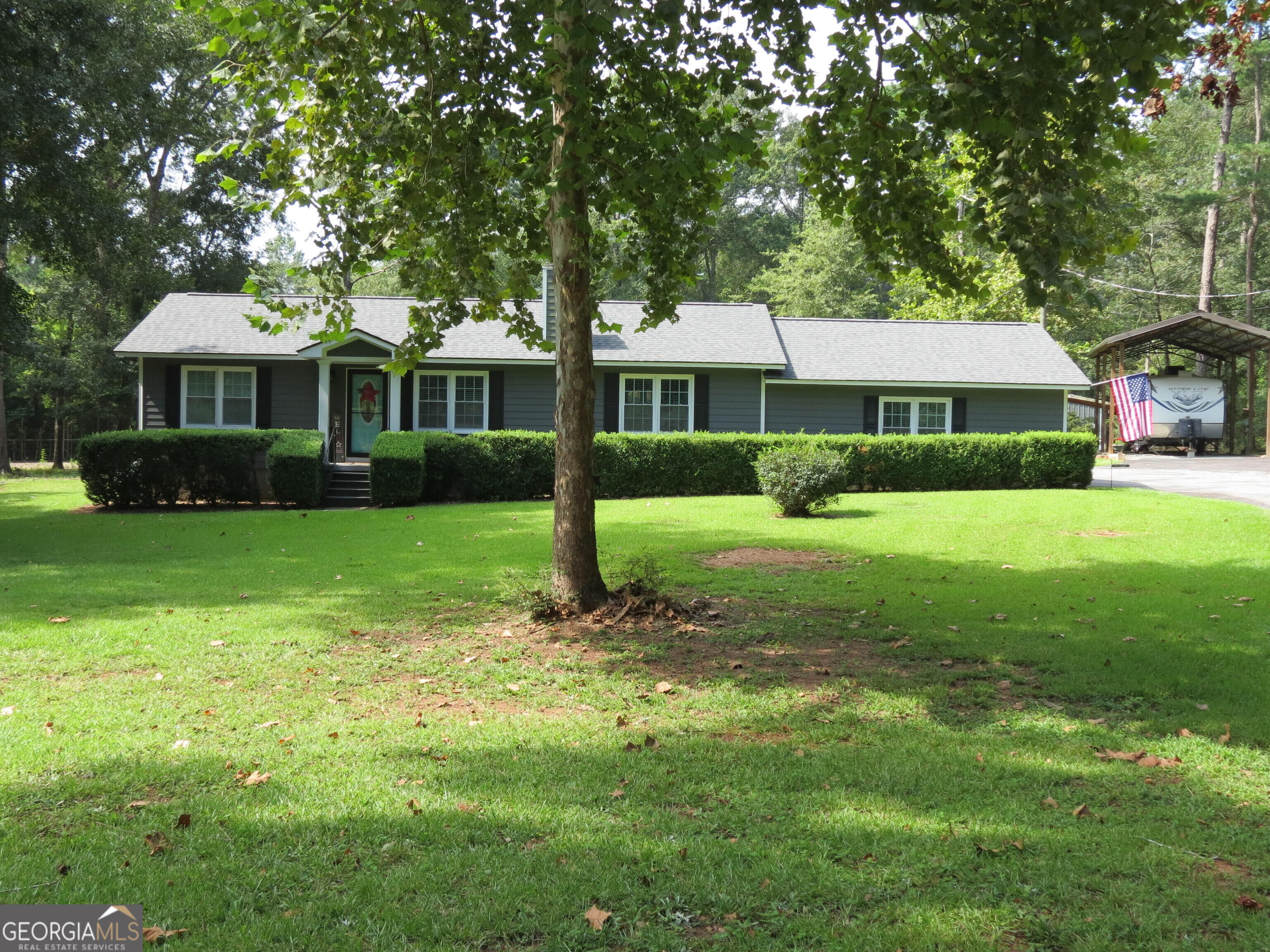 1017 Wadsworth Road Albany, GA 31721 - Photo 2 of 51 Gallery Image 2