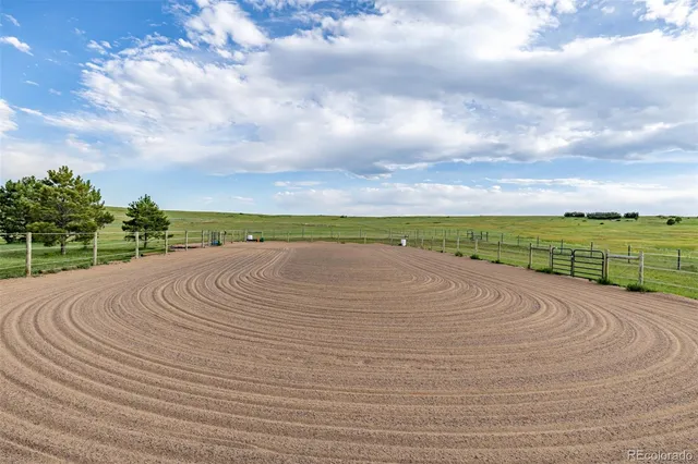 a view of an ocean view