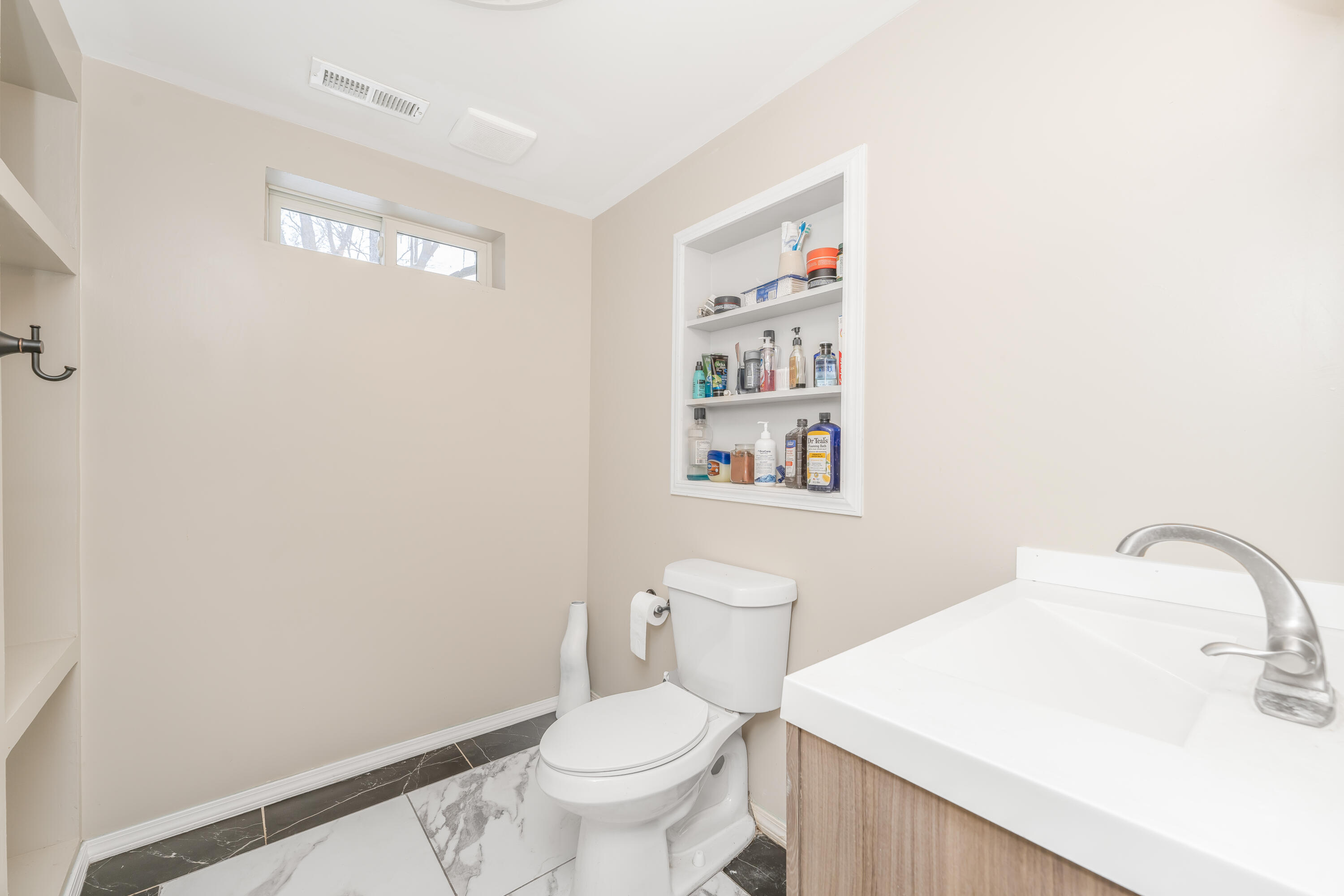 1729 Vickery Road Portage, MI 49002 - Photo 11 of 19 DSC02046