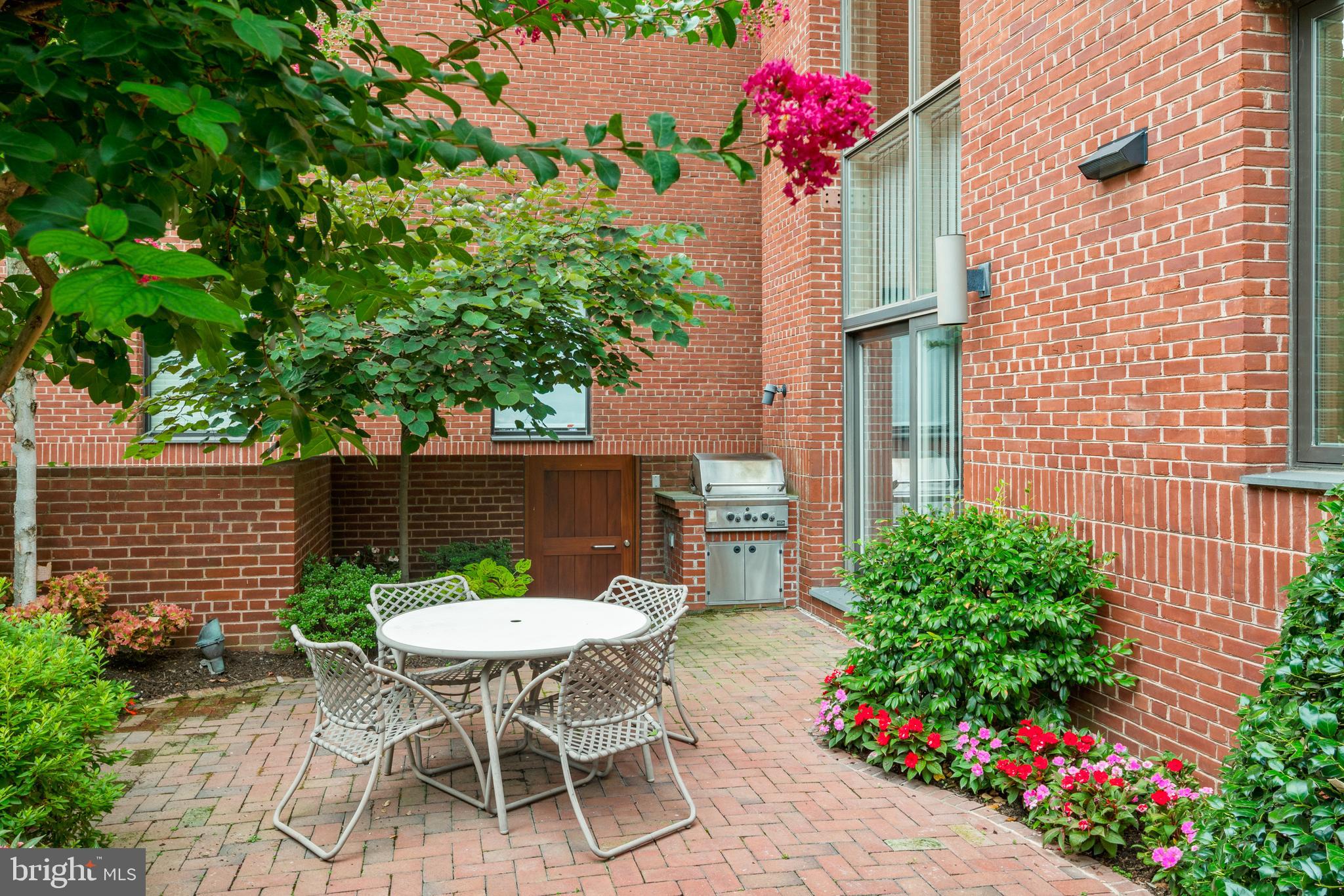 300 Spruce Street Philadelphia, PA 19106 - Photo 60 of 66