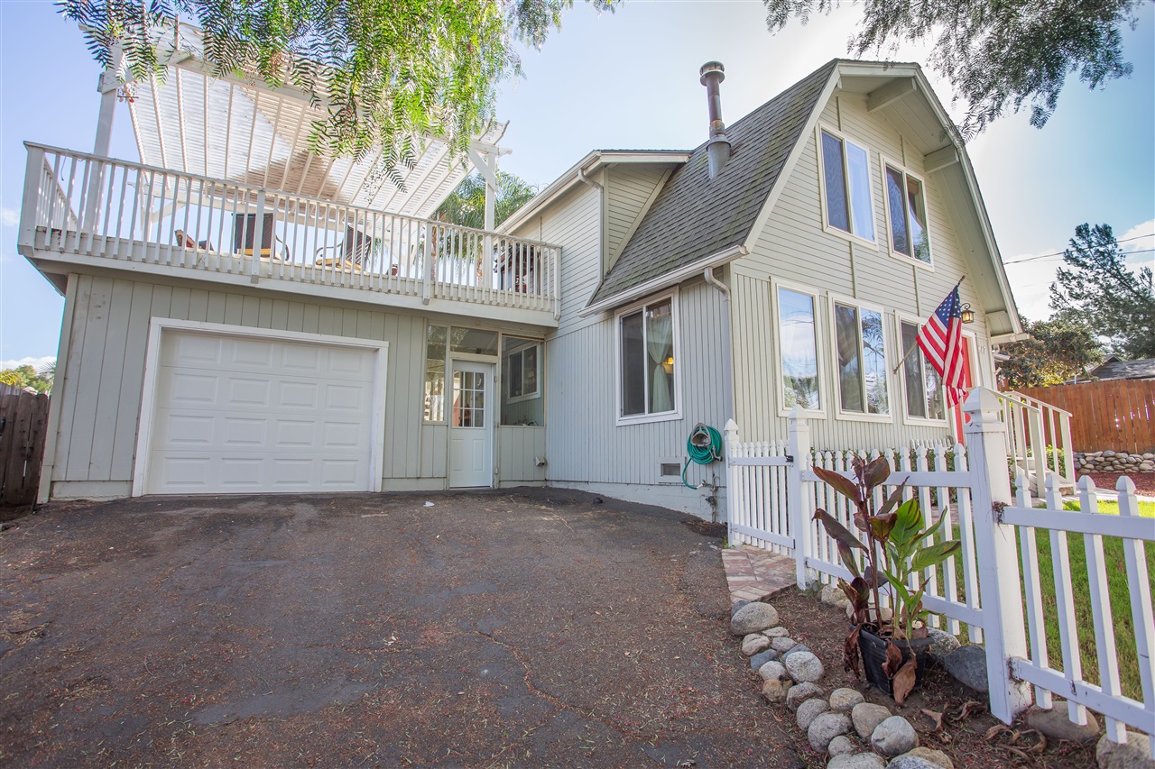 617 North Main Avenue Fallbrook, CA 92028 - Photo 6 of 24 Gallery Image 6