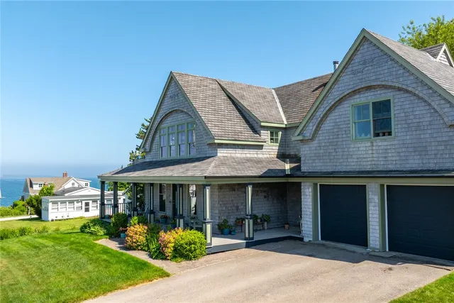 $2,195,000 | 7 Clarkes Village Road, Jamestown, RI 02835