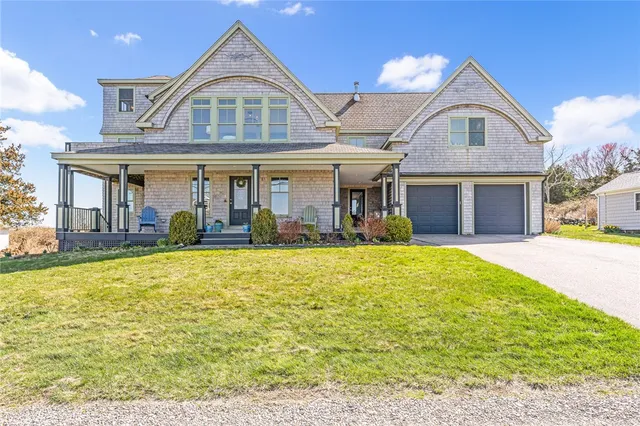 $2,195,000 | 7 Clarkes Village Road, Jamestown, RI 02835