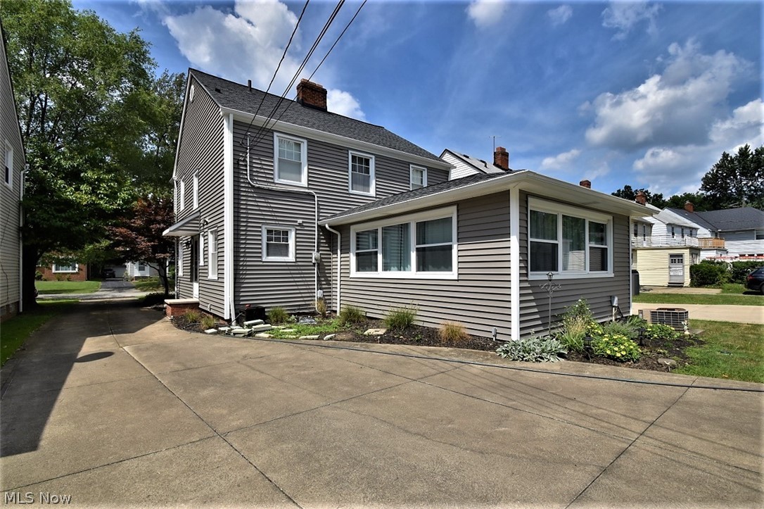 2619 Milton Road Cleveland, OH 44118 - Photo 23 of 24 Gallery Image 23