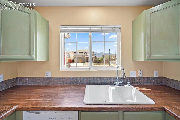 $375,000 | 3403 Tail Spin Drive, Colorado Springs, CO 80916
