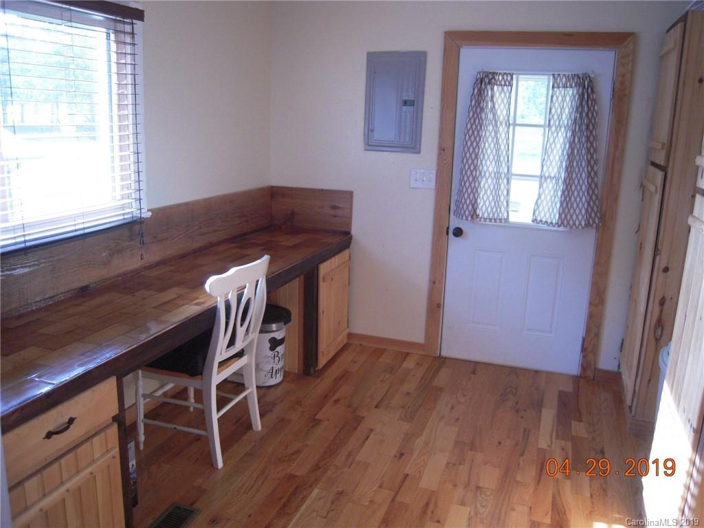 3261 Friendly Park Road Lenoir, NC 28645 - Photo 11 of 16 Gallery Image 11