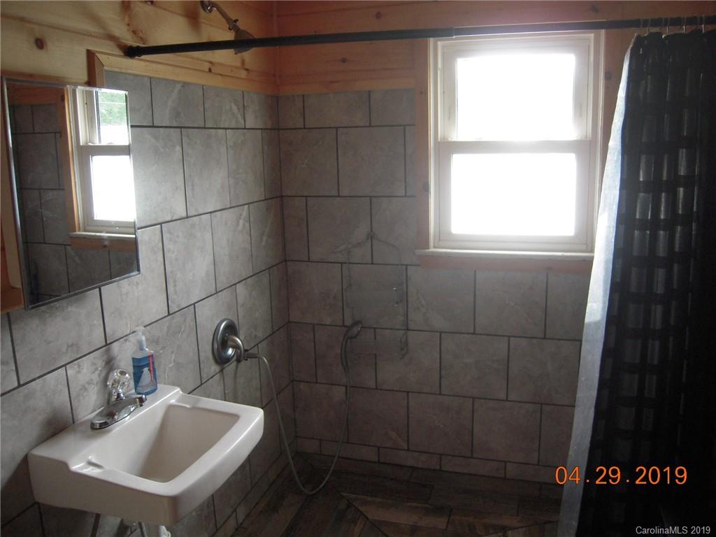 3261 Friendly Park Road Lenoir, NC 28645 - Photo 13 of 16 Gallery Image 13