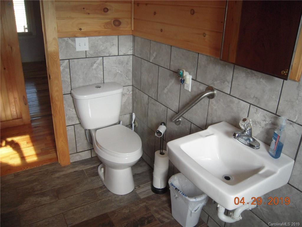 3261 Friendly Park Road Lenoir, NC 28645 - Photo 14 of 16 Gallery Image 14