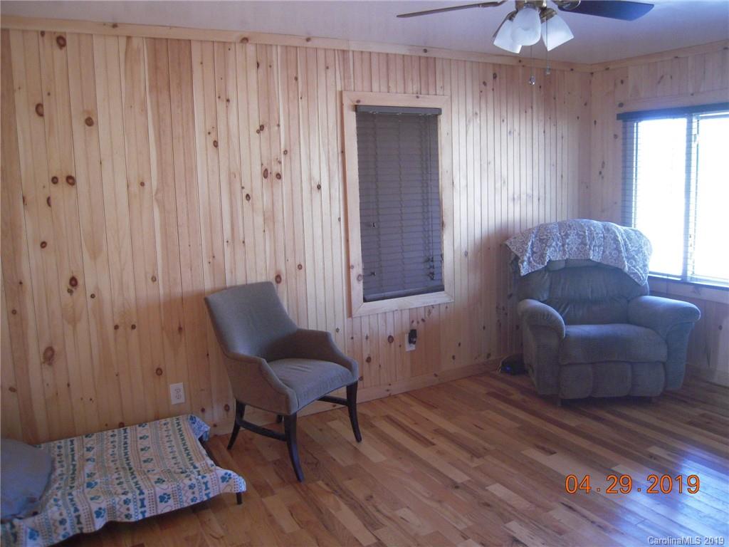 3261 Friendly Park Road Lenoir, NC 28645 - Photo 7 of 16 Gallery Image 7