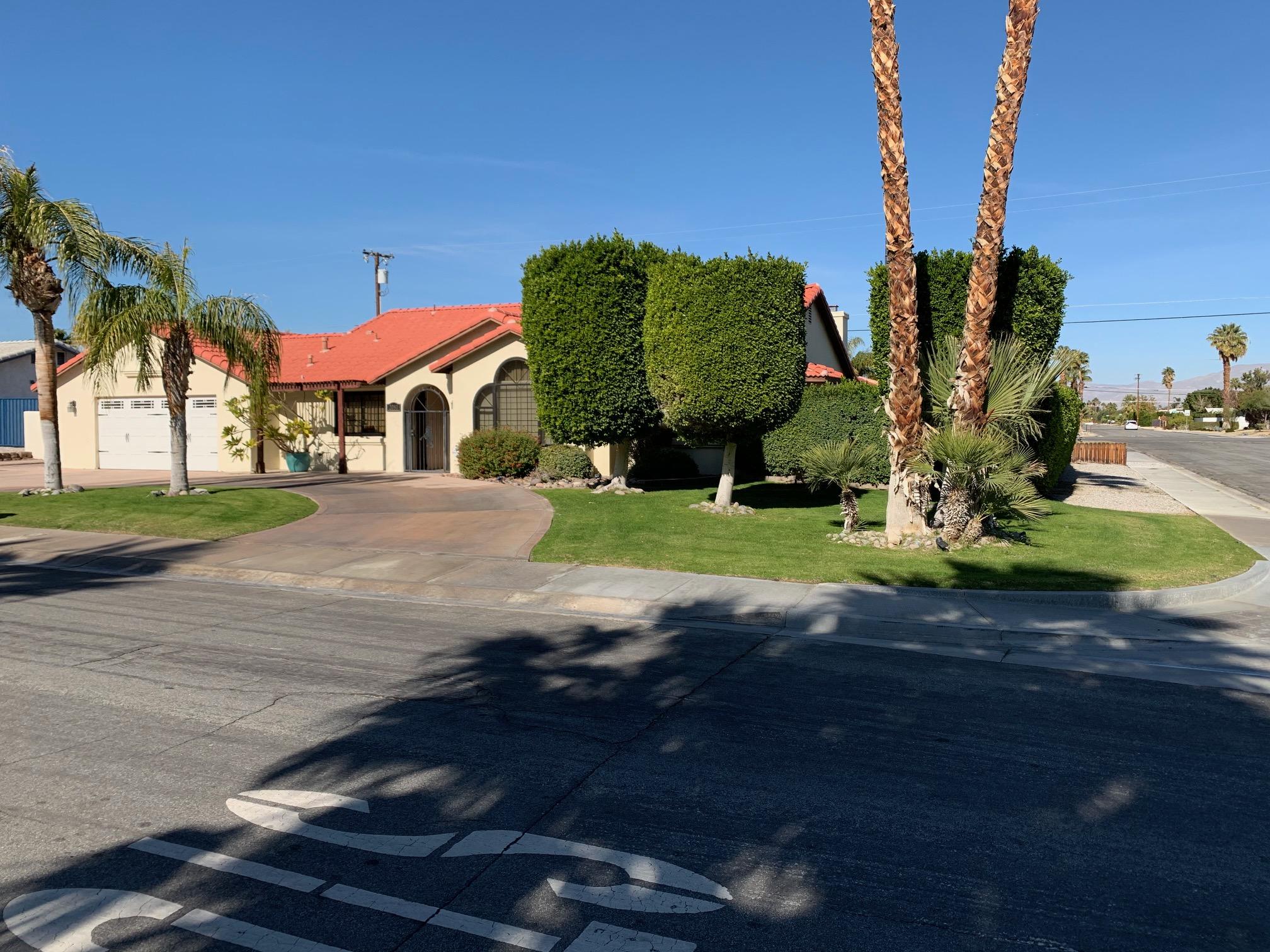 2080 East Rochelle Road Palm Springs, CA 92262 - Photo 2 of 15 Rochelle Front