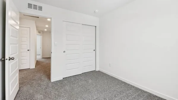 $448,990 | 549 Yosemite Way, Mundelein, IL 60060