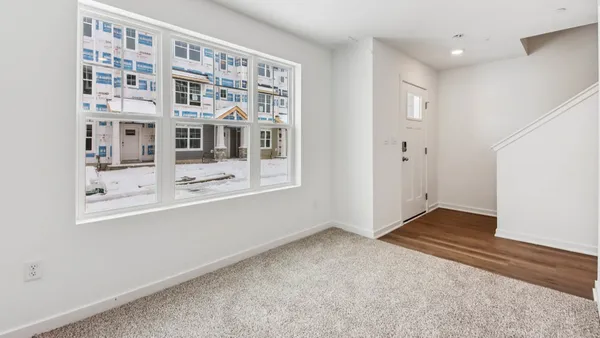 $448,990 | 549 Yosemite Way, Mundelein, IL 60060