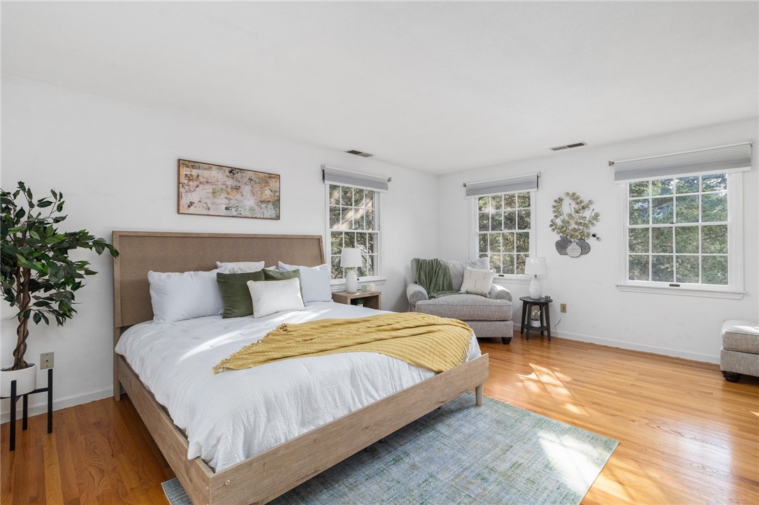 60 Arrowhead Way Warwick, RI 02886 - Photo 24 of 50