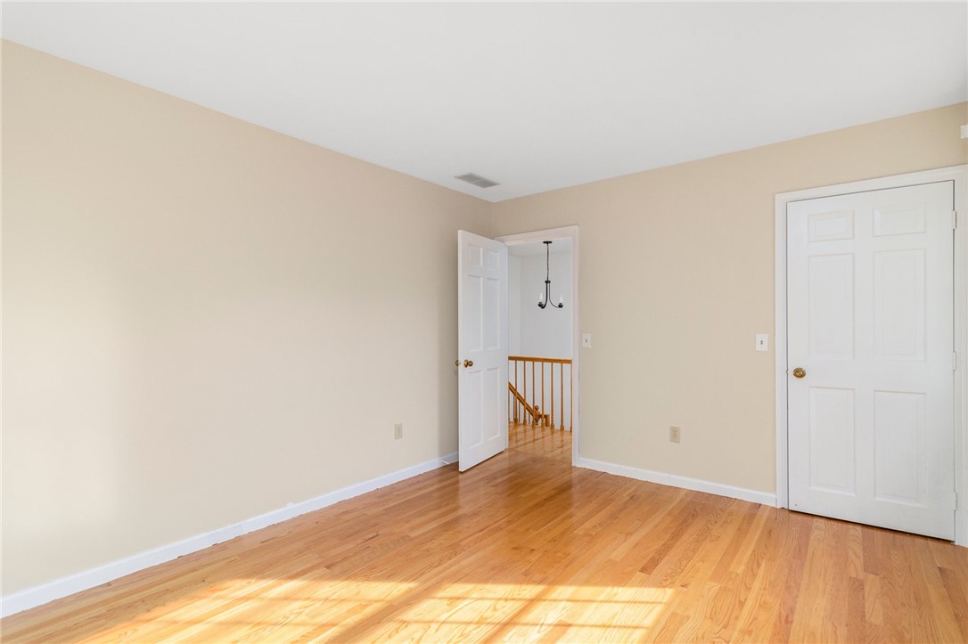 60 Arrowhead Way Warwick, RI 02886 - Photo 34 of 50