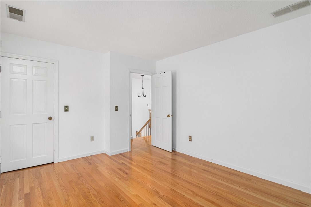 60 Arrowhead Way Warwick, RI 02886 - Photo 35 of 50