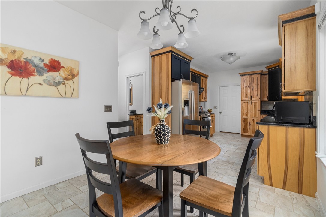 60 Arrowhead Way Warwick, RI 02886 - Photo 10 of 50