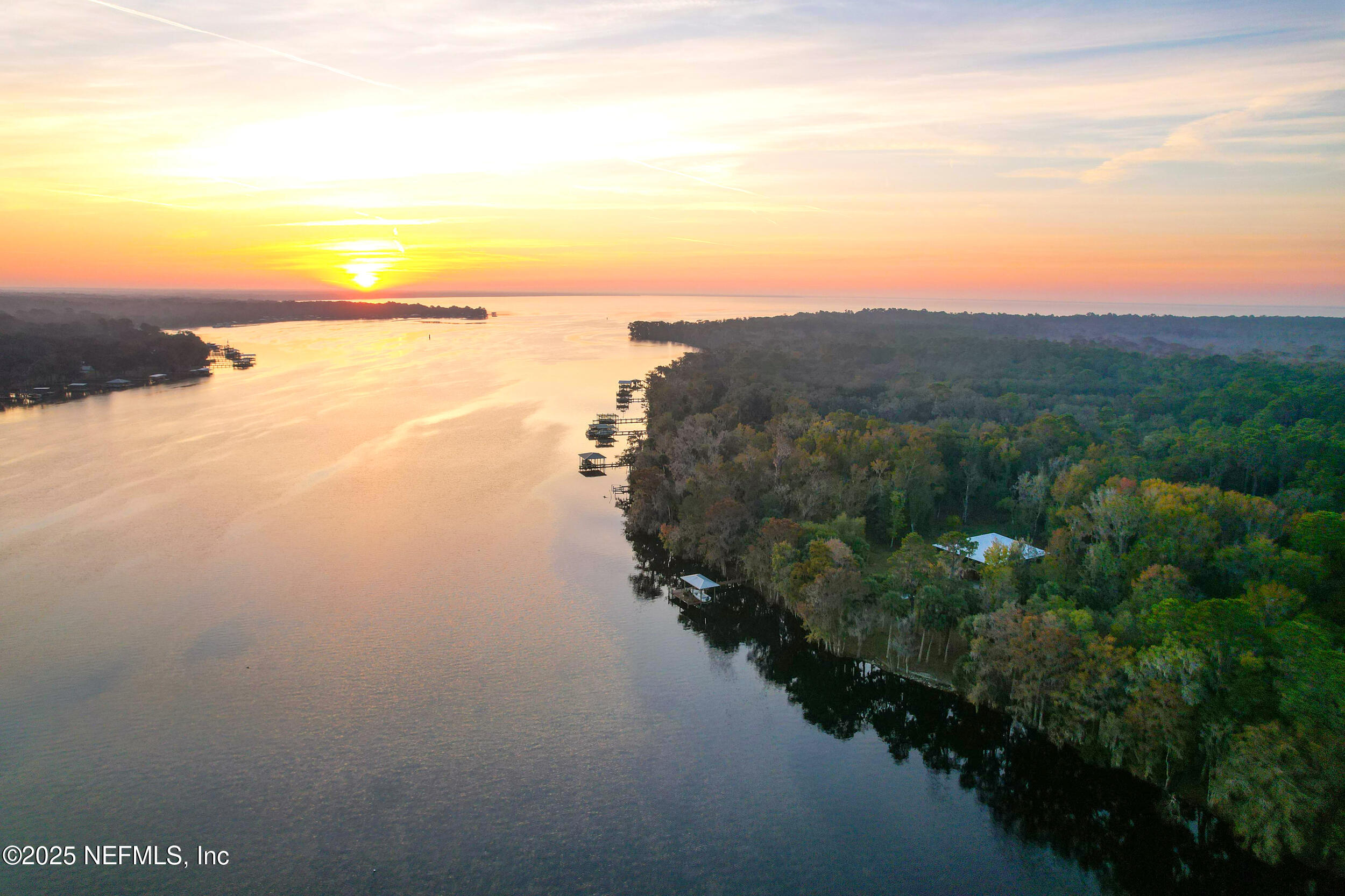 122 Drayton Island Road Georgetown, FL 32139 - Photo 54 of 59 a view of an ocean and beach