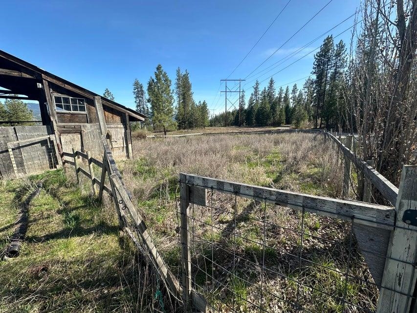 696 A Arden Hill Road Colville, WA 99114 - Photo 13 of 20