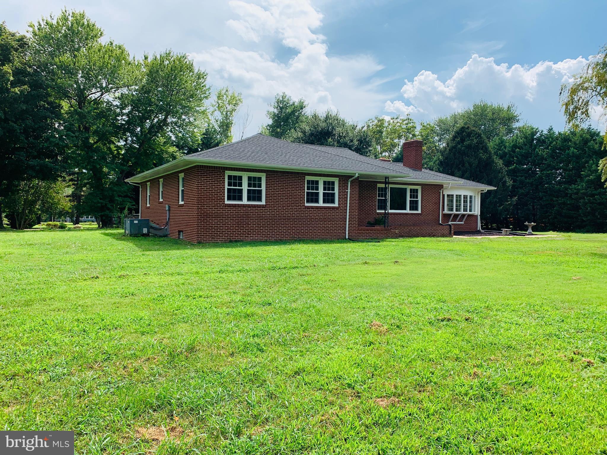 4060 School Road Broomes Island, MD 20615 - Photo 2 of 26 Gallery Image 2