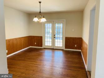 4060 School Road Broomes Island, MD 20615 - Photo 5 of 26 Dining Room