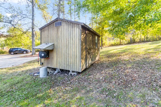 $789,900 | 1208 Johnson Road, Chickamauga, GA 30707