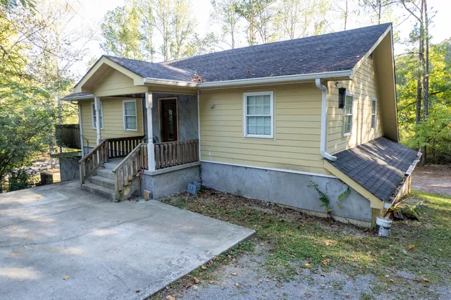 $789,900 | 1208 Johnson Road, Chickamauga, GA 30707