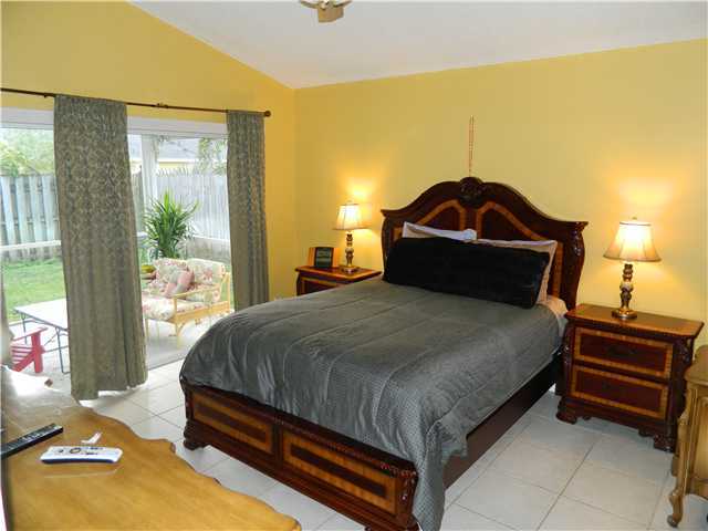 6258 Ungerer Street Jupiter, FL 33458 - Photo 10 of 24 Additional Photo