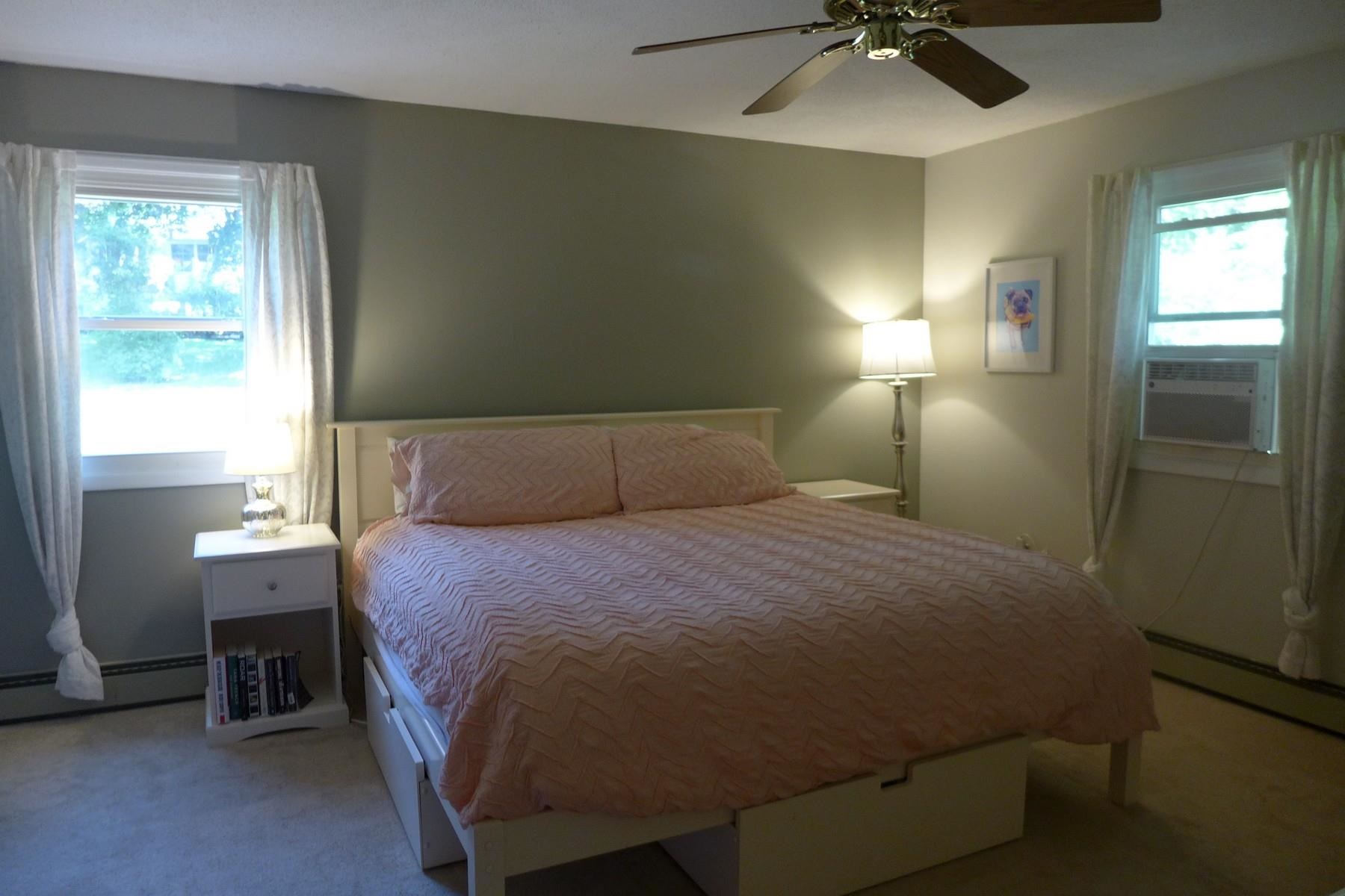 11 Oak Hill Road Shelburne, VT 05482 - Photo 11 of 29 Gallery Image 11