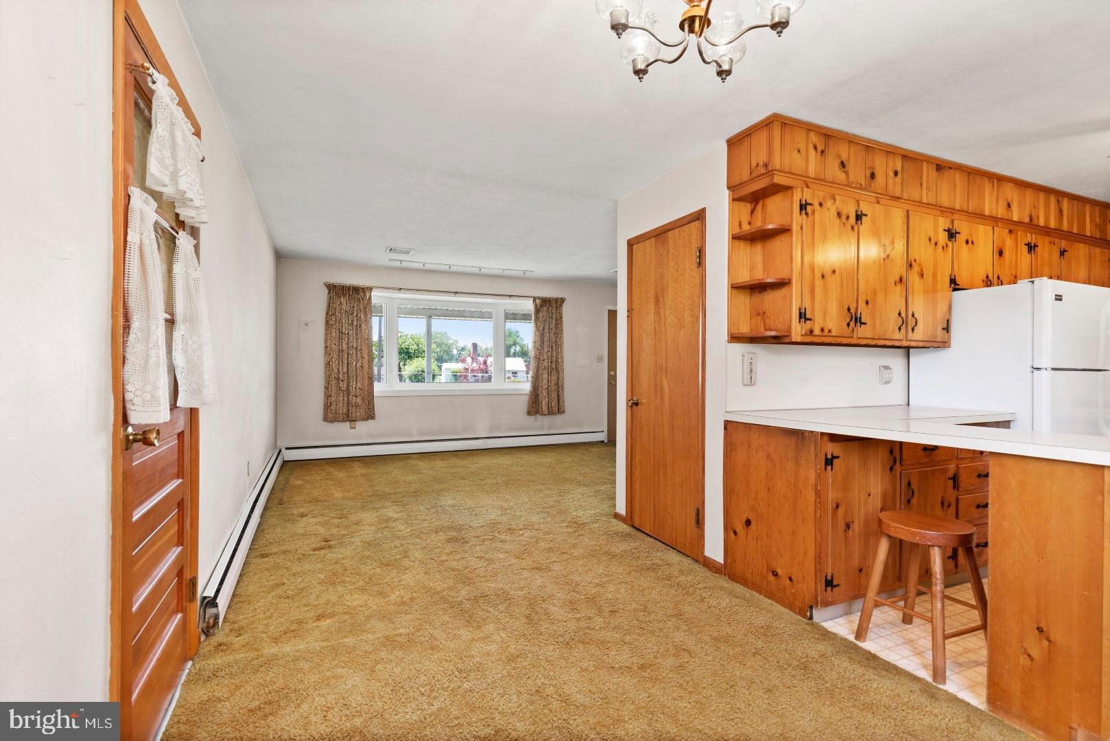 1484 York Road Carlisle, PA 17015 - Photo 6 of 38 Gallery Image 6
