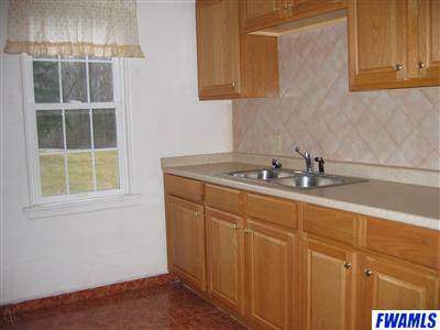 6212 Decatur Road Fort Wayne, IN 46816 - Photo 3 of 9
