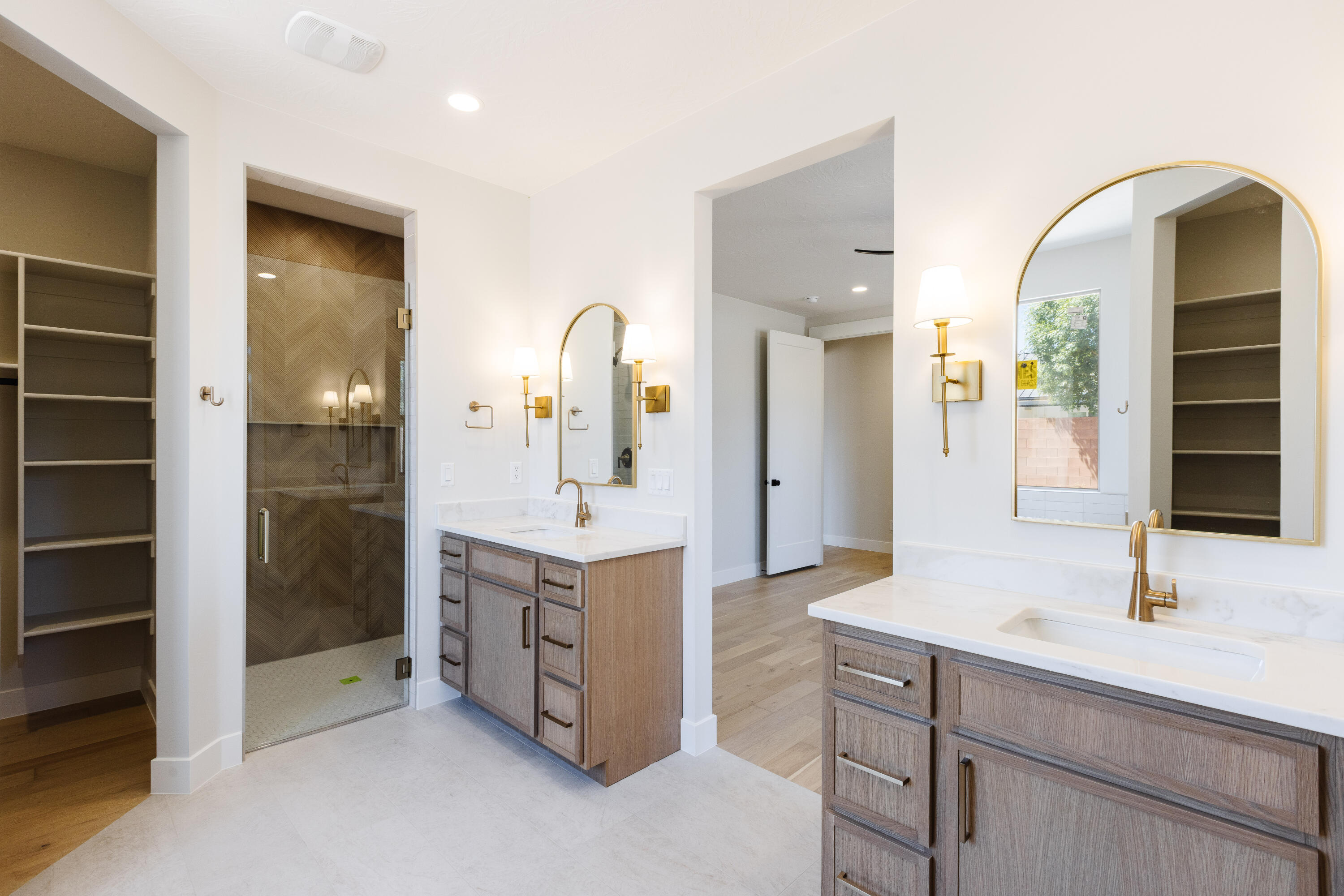 37 Antone Way Washington, UT 84780 - Photo 17 of 38 Master Bathroom