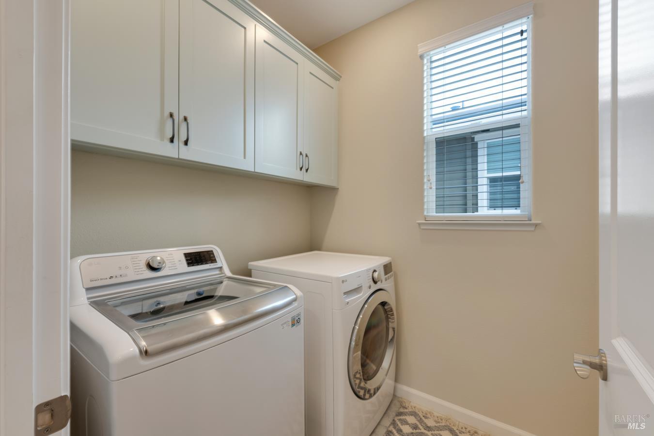 1653 Wildflower Way Rohnert Park, CA 94928 - Photo 36 of 43 Gallery Image 36