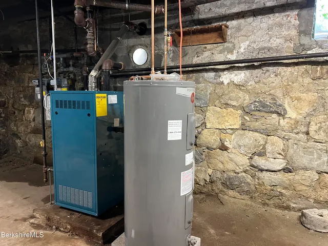 a picture of door of a house