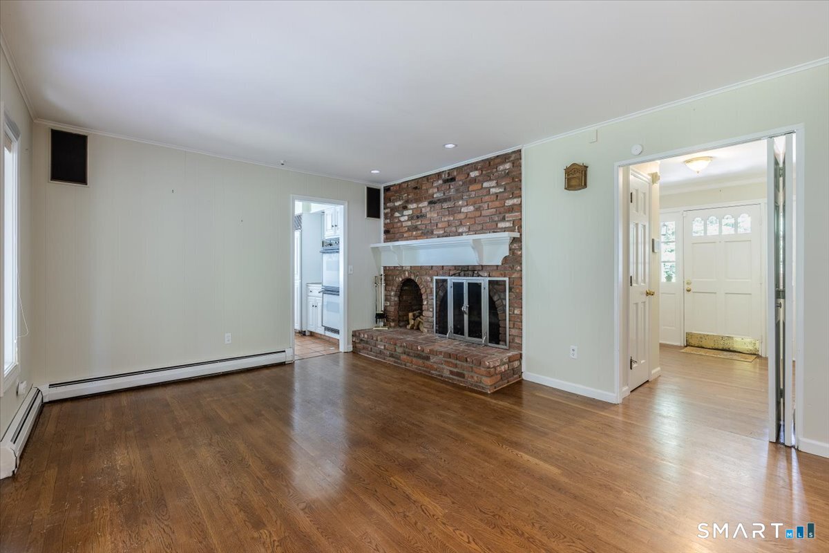 4 Twist Hill Road Newtown, CT 06470 - Photo 16 of 39