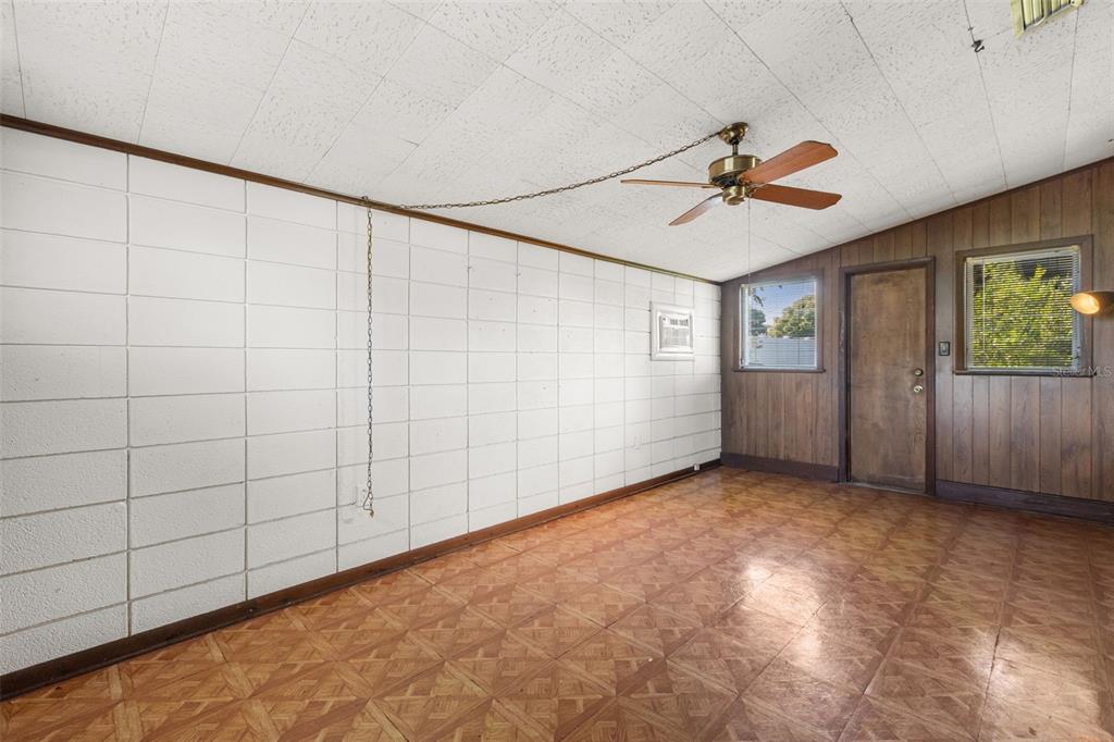 2168 Ridge Drive Winter Park, FL 32792 - Photo 9 of 19 Gallery Image 9