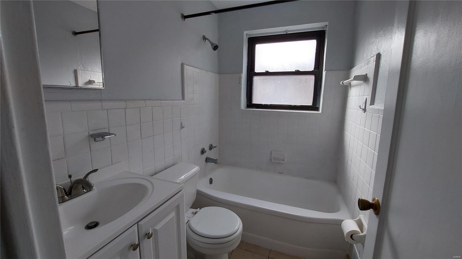 1062 Groby Road St. Louis, MO 63130 - Photo 13 of 33 Gallery Image 13