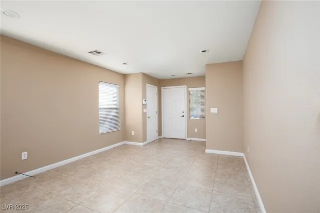 $2,095 | 2516 Courlan Drive, North Las Vegas, NV 89084