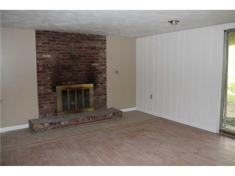 695 Deerfield Road Washington, PA 15301 - Photo 19 of 25 Basement/Game Room.