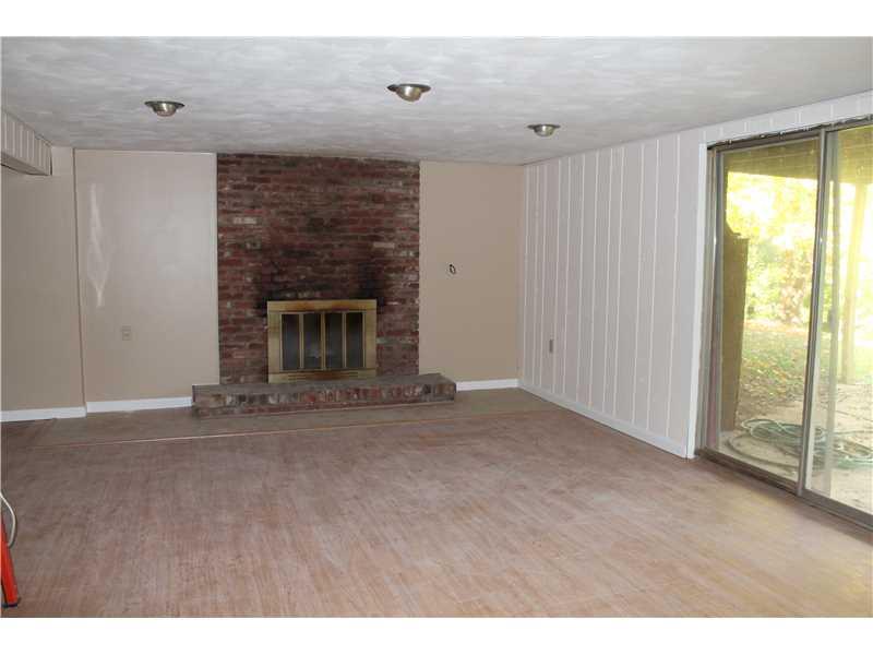 695 Deerfield Road Washington, PA 15301 - Photo 20 of 25 Basement/Game Room.