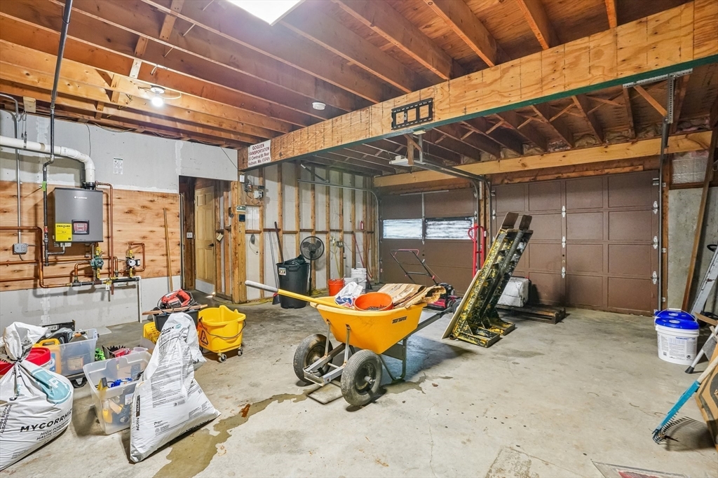 76 Foster Road Ashby, MA 01431 - Photo 30 of 38